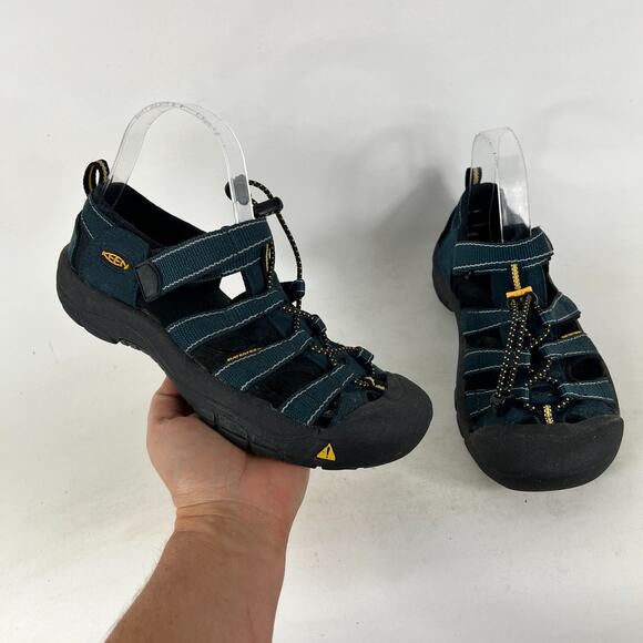 KEEN Newport H2 Comfort Sandals Mens 6 Green Black Adjustable Strap Hiking Shoes - Picture 1 of 10